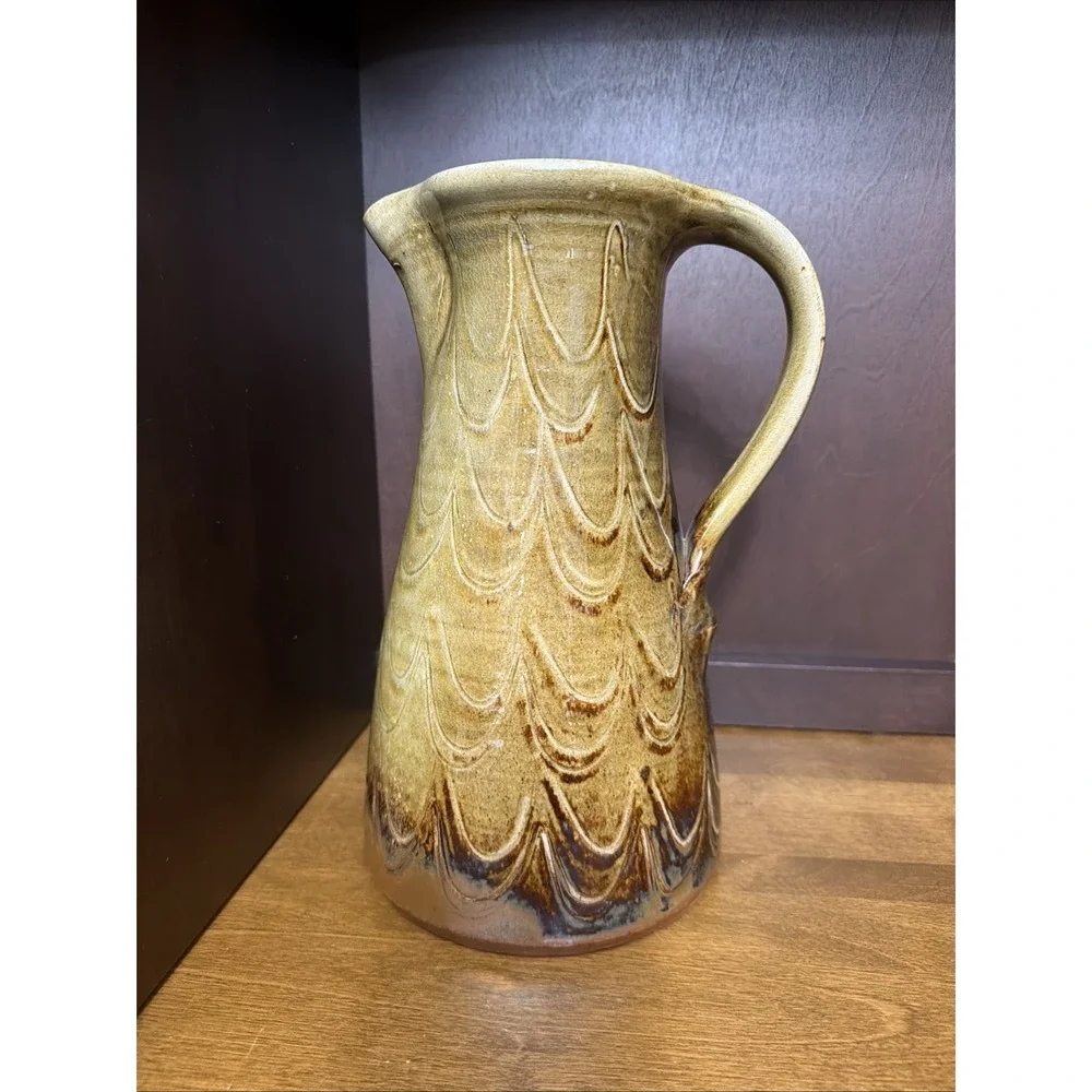 Holmes County Pottery Studio Signed Art Pottery Stoneware 11.25